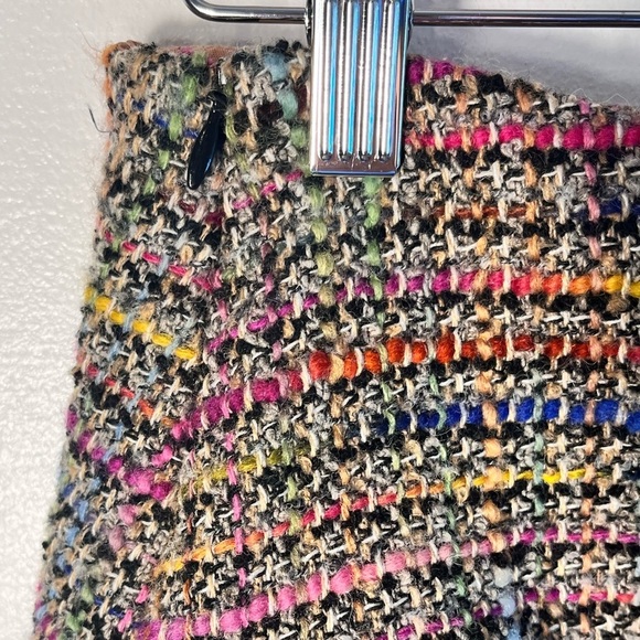 TRINA TURK TWEED TIERED RAW HEM MINI SKIRT - Picture 6 of 9